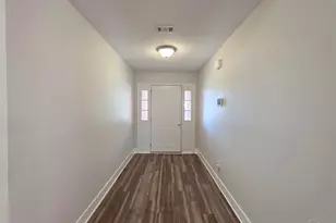 5008 Orlando Ct, Pensacola, FL 32526 - Photo 2