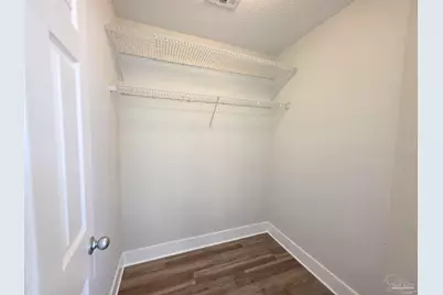 5008 Orlando Ct, Pensacola, FL 32526 - Photo 16