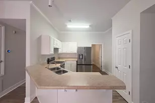 5008 Orlando Ct, Pensacola, FL 32526 - Photo 4