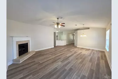 5008 Orlando Ct, Pensacola, FL 32526 - Photo 8