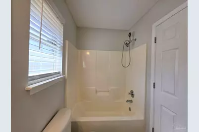 5008 Orlando Ct, Pensacola, FL 32526 - Photo 24