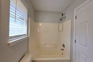 5008 Orlando Ct, Pensacola, FL 32526 - Photo 24