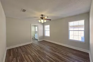 5008 Orlando Ct, Pensacola, FL 32526 - Photo 10