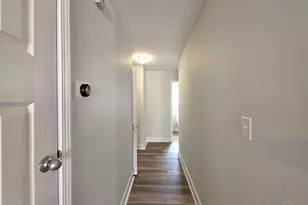 5008 Orlando Ct, Pensacola, FL 32526 - Photo 18