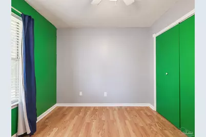 9831 Mobile Hwy, Pensacola, FL 32526 - Photo 12