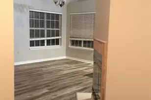 9404 Victoria Ln, Navarre, FL 32566 - Photo 4