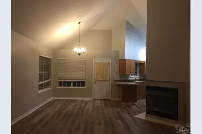 9404 Victoria Ln, Navarre, FL 32566 - Photo 6