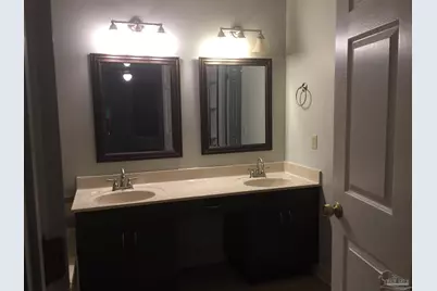 9404 Victoria Ln, Navarre, FL 32566 - Photo 12
