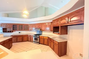 7934 Castle Pointe Way, Pensacola, FL 32506 - Photo 4