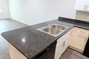 313 N Navy Blvd, Pensacola, FL 32507 - Photo 8