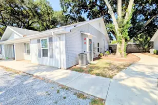 313 N Navy Blvd, Pensacola, FL 32507 - Photo 2