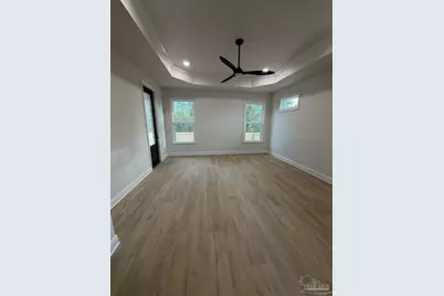 5702 Dunbar Cir, Milton, FL 32583 - Photo 12