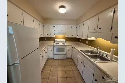 9221 Beatrice Rd, Pensacola, FL 32514 - Photo 6
