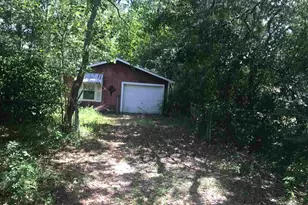690 Jacks Branch Rd, Cantonment, FL 32533 - Photo 8