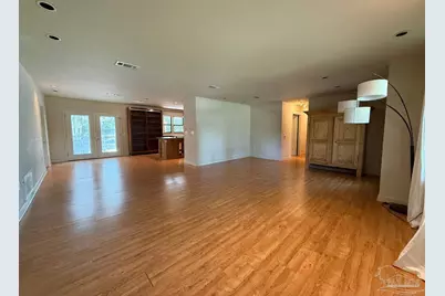 303 Interbay Ave, Pensacola, FL 32507 - Photo 4