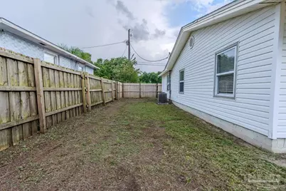 220 N Stillman St, Pensacola, FL 32505 - Photo 10