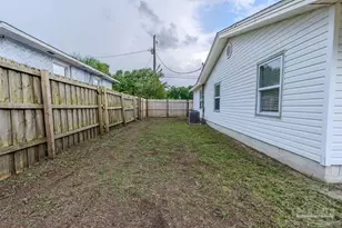 220 N Stillman St, Pensacola, FL 32505 - Photo 10