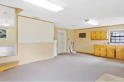 2011 Blakely Ave, Pensacola, FL 32507 - Photo 18