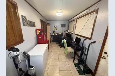 5988 Pursley Ave, Pensacola, FL 32526 - Photo 20