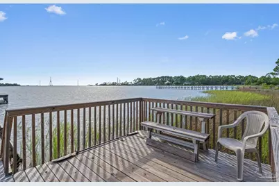 7107 Wells Ave, Navarre, FL 32566 - Photo 14