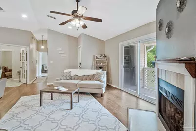 601 E Burgess Rd #F8, Pensacola, FL 32504 - Photo 16