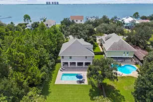 3224 Bay St, Gulf Breeze, FL 32563 - Photo 2