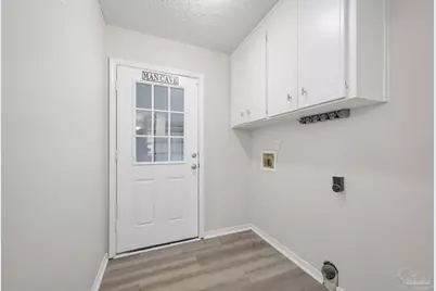27 S 72nd Ave, Pensacola, FL 32506 - Photo 14