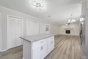 27 S 72nd Ave, Pensacola, FL 32506 - Photo 22