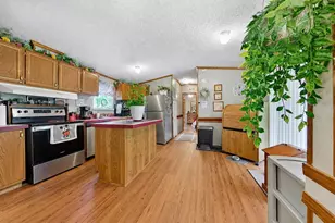 5105 Central Dr, Pace, FL 32571 - Photo 6