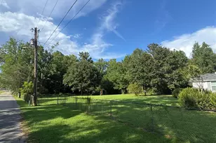 7830 Kelly Field Rd, Century, FL 32535 - Photo 26