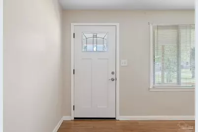 18 Cambridge Ave, Pensacola, FL 32534 - Photo 8