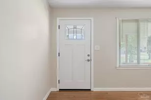 18 Cambridge Ave, Pensacola, FL 32534 - Photo 8