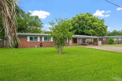 18 Cambridge Ave, Pensacola, FL 32534 - Photo 2