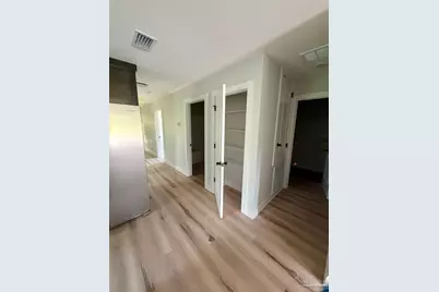 3053 N 15th Ave, Milton, FL 32571 - Photo 6