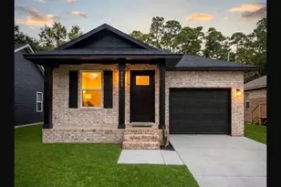 3053 N 15th Ave, Milton, FL 32571 - Photo 1