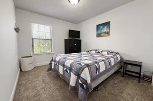 8732 Brown Pelican Cir, Navarre, FL 32566 - Photo 16