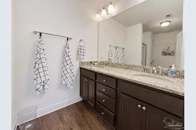 8732 Brown Pelican Cir, Navarre, FL 32566 - Photo 14