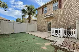 8732 Brown Pelican Cir, Navarre, FL 32566 - Photo 20
