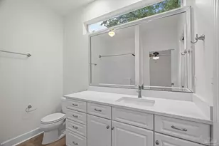 811 N Tarragona St, Pensacola, FL 32501 - Photo 24
