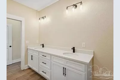 4913 Hickory Shores Blvd, Gulf Breeze, FL 32563 - Photo 10