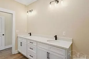4913 Hickory Shores Blvd, Gulf Breeze, FL 32563 - Photo 10