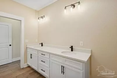 4913 Hickory Shores Blvd, Gulf Breeze, FL 32563 - Photo 12