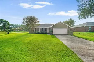 2531 Houston Cir, Gulf Breeze, FL 32563 - Photo 1