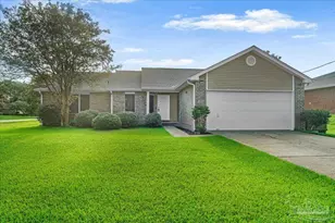 2531 Houston Cir, Gulf Breeze, FL 32563 - Photo 2