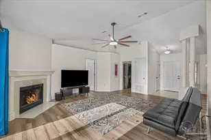 2531 Houston Cir, Gulf Breeze, FL 32563 - Photo 4