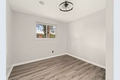 7200 Tippin Ave, Pensacola, FL 32504 - Photo 22