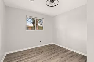 7200 Tippin Ave, Pensacola, FL 32504 - Photo 22