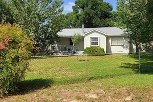 113 Reed Rd, Pensacola, FL 32507 - Photo 2