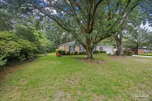 1825 Sandra Dr, Pensacola, FL 32506 - Photo 2