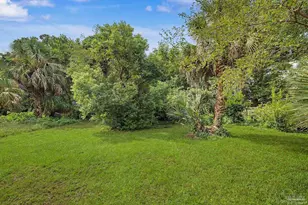 411 W Gadsden St, Pensacola, FL 32501 - Photo 26